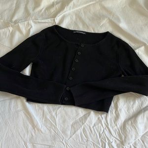 Brandy Melville black crop sweater